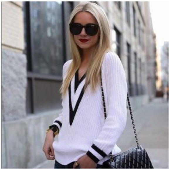 rag & bone Sweaters - NWT Rag & Bone Talia V Neck Sweater